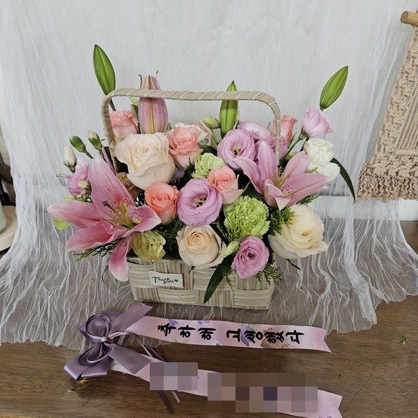 주문자 김00 포항으로 주문주신 꽃바구니 입니다